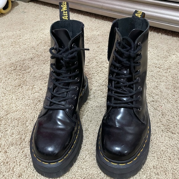 Dr. Martens Shoes - Dr Marten Women’s boots